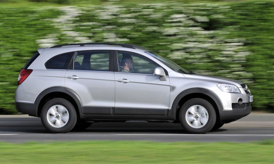  Chevrolet Captiva 2.0LS VCDi 2008 года  (фото 7 из 9)